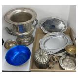 Metal household decorations