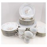 Vtg Crescent China Dish Set