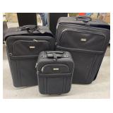Lot of 3 Destinations suits cases .