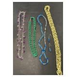 Costume jewelry necklaces and earrings sizes