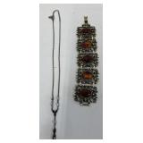 Necklace  18"
and bracelet
Costume jewelry