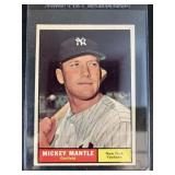 1961 Topps Mickey Mantle #300 card