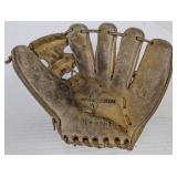 Vintage Regent Leather Catcher
