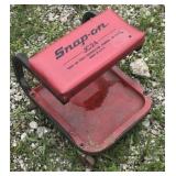 Snap-on JC24 Stool on Wheels 1 ft. tall