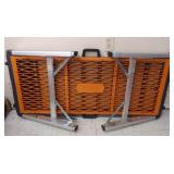 VIKA Popup Work Bench With Electrical Outlets