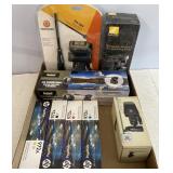 Flat w/ Various Car Window Camera Mounts and 972a