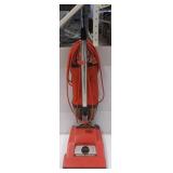 Hoover conquest upright vacuum cleaner
