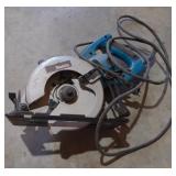 Makita model 5277NB circular saw w/ box
