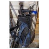 Golf clubs w/ carrier