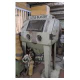 Little-Blaster sandblasting system,  Model LB