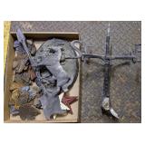 Flat of Metal Outdoor Decor incl. Leaves, Weather