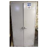 Metal Cabinet *Contents not included* No key.