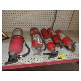 Fire extinguishers (bidding on 1x5)