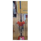 Hornady Pacific DL 105 shotgun press