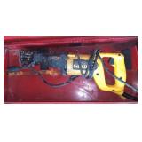 Dewalt DW304P Reciprocating Saw in Sawzall Box