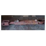 Hydraulic lift cylinder