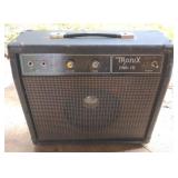 Tronix PNB 10 bass amp
