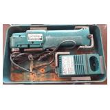 Makita Cordless Right Angle Drill in Case
