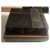 (B) Magnavox micromatic turntable