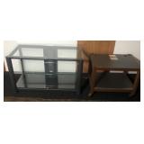 (B) Lot with glass entertainment center and wooden