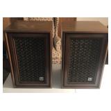 (B) Lot of 2 model S-8754 Magnavox speakers
