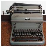 Vintage ROYAL Type Writer With Cover