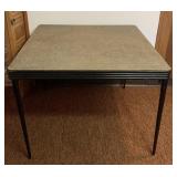 Foldable table 27.5"
