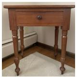 (R) Antique side table with drawer 17x23x27