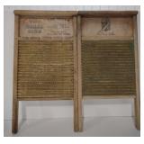 (AT) Vtg Wood Wash Board W/Brass Scrubber.