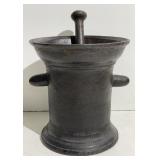 (AO) Antique Iron Apothecary Mortar and Pestle