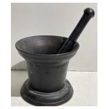 (AO) Antique Cast Iron Apothecary Mortar and