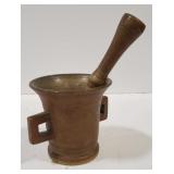 (AO) Brass apothecary mortar and pedstle set.