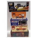(DJ)Lot of 5 die cast cars