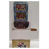 (DJ) Lot of 5 die cast cars/ trucks