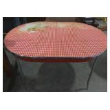 (BR) vintage metal table red and white checker