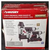 (DL) Husky 2-Piece Pneumatic Finish Nailer kit