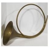 (DL) Brass Hunting Horn (18" x 22" x 10")