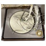 (DL) Vtg. Allied Turn Table Model # 66