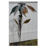 Metal flower decorative stake, spinning flower