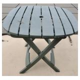 Folding plastic patio table, 27 3/4" x 29 1/2" x