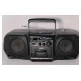 Sanyo CD/Cassette AM/FM radio boom box 22"x9"x8"