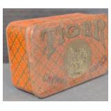(M) Vintage Tiger Chewing Tobacco Tin. Measuring