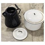 (H)Assorted Enamel Kettle, Stock Pot and Lids