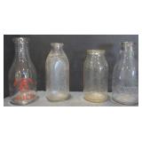 (AM) Vintage Hickory Hills Dairy Milk, Golden