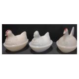 (AM) Vintage Hen on Nest Covered Dishes. Measures