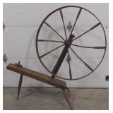 (CK) Vintage Spinning Wheel. Wheel Measures