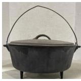 (H) Cast Iron Three Leg Dutch Oven Pot w/ Handle