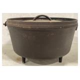 (H) Lodge Cast Iron Dutch Oven Pot And Lid Appr