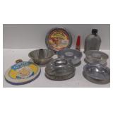 (M) Vintage Cake Ring Mold Pans, including a