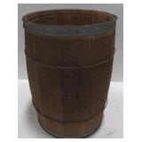 (M) Vintage Wooden Barrel. Measuring